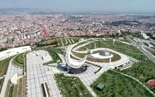 Karesi'de birleştirilmiş dükkanlardaki ruhsat krizi