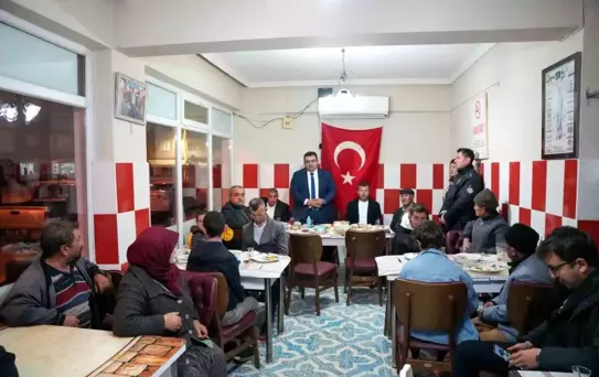 Pazarlar'da engelliler gönül sofrasında buluştu