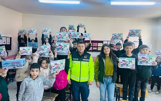Pozantı'da Öğrencilere Trafik Eğitimi