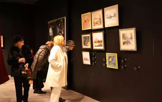 Sofya'da Türk Sanatçıların Eserleri Sergi Açtı