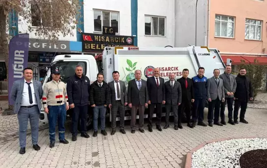 Hisarcık Belediyesi'ne yeni çöp toplama aracı