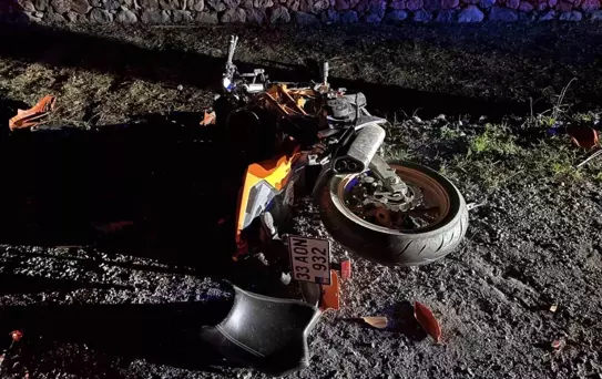 Mersin'de Motosiklet Kazası: Genç Sürücü Ağır Yaralandı