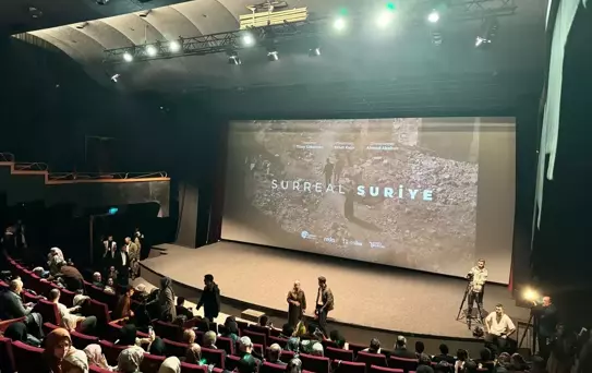Gerçeküstü Suriye Belgeseli Gösterimde