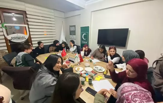 Yeşilay'dan 5 Aralık Gönüllüler Günü Etkinliği