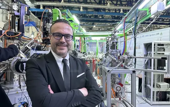 TXPES Işın Hüzmesi Hattı Açıldı