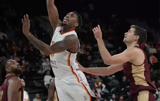 Galatasaray, Trabzonspor'a Yenildi