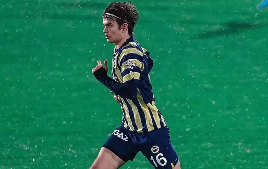 Galatasaray'dan eski Fenerbahçeli İsak Vural'a kanca