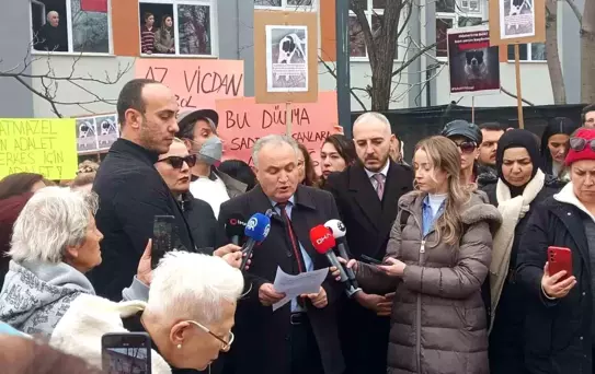 Hayvanseverlerden metroda belediye görevlilerince öldürüldüğü iddia edilen köpek için ABB'ye tepki