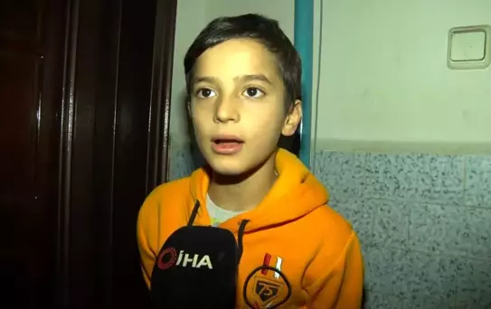 Tüm trafiği durduran çocuk konuştu, neden yaptığını anlattı