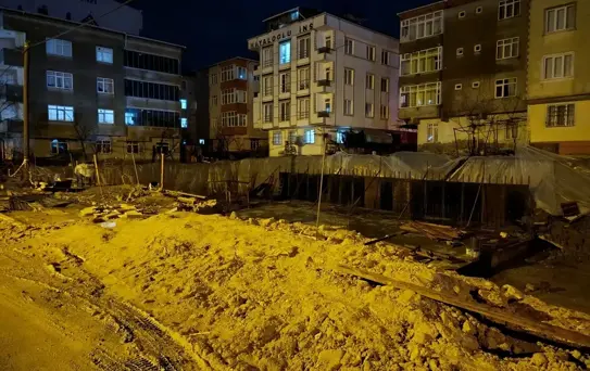 Kapaklı'da Toprak Kayması: 4 Apartman Tahliye Edildi