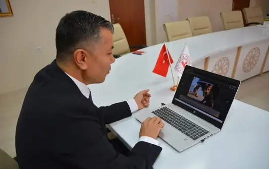 Banaz Kaymakamı Yılın Kareleri Oylamasına Katıldı