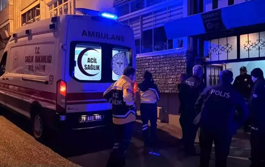 Karabük'te Yaşlı Adam Merdiven Boşluğunda Ölü Bulundu