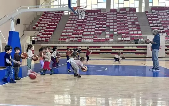 Eskişehirli miniklerin spor keyfi