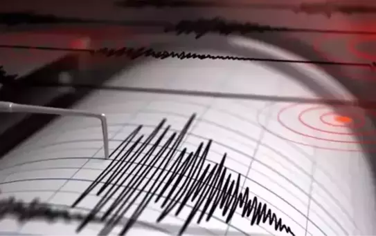 Papua Yeni Gine'de 6.4 Büyüklüğünde Deprem