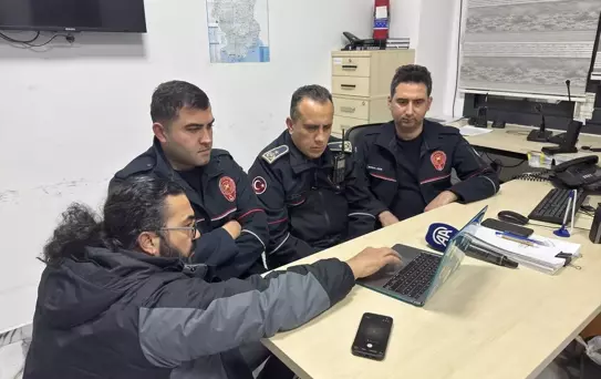 İtfaiye Ekiplerinden 'Yılın Kareleri' Oylamasına Katılım