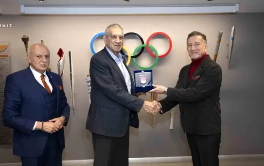 Jülide Sonat'a Ödül