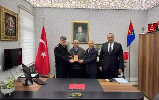 Çiftçiden mest eden hareket! Tarlalarını, evini ve yazlığını jandarmaya bağışladı