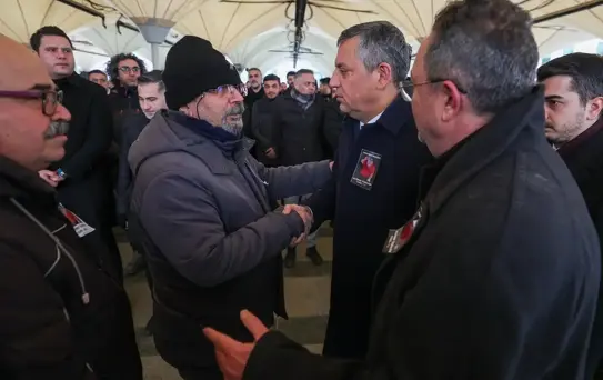 Özgür Özel, Özbilgin'in Cenaze Törenine Katıldı