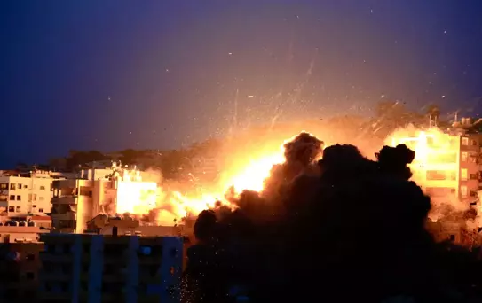 İsrail'in Lübnan'a Hava Saldırısı: 19 Yaralı