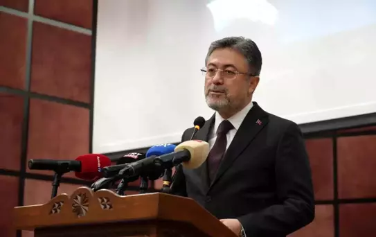 Tarım ve Orman Bakanı İbrahim Yumaklı'dan CHP'li belediyelere su eleştirisi Açıklaması