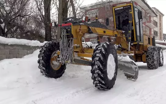Kars ve Ardahan'da Kar Yağışı Etkili