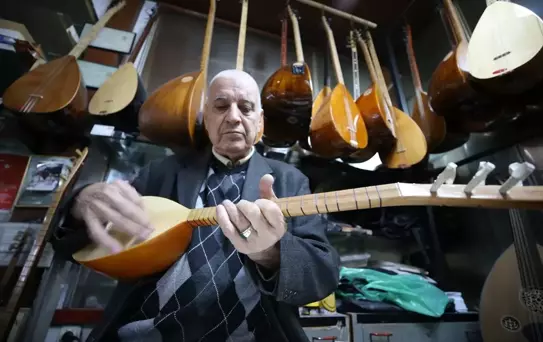 Saz Ustası 66 Yıldır Müziği Yaşatıyor