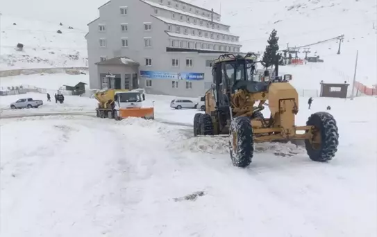 Konyaaltı'nda Temizlik ve İyileştirme Çalışmaları