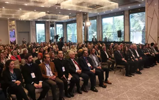 İzmir'de Türkiye Kadın Buluşmaları Başladı