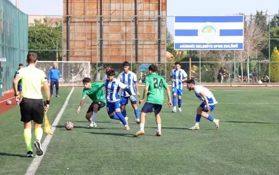 Akdeniz Belediyespor Farklı Galibiyet Aldı