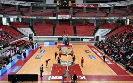 ÇBK Mersin, Kayseri'yi Farklı Geçti