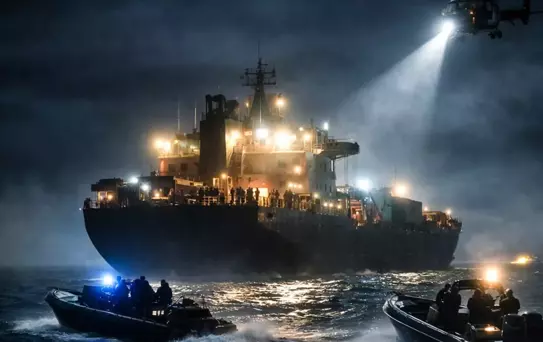 Atlantik'te yüzer üs kuran uyuşturucu karteline ağır darbe