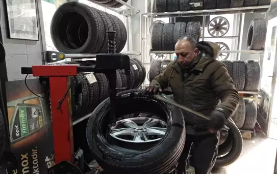 Kayseri'de Lastik Fırsatçılığına Dikkat!