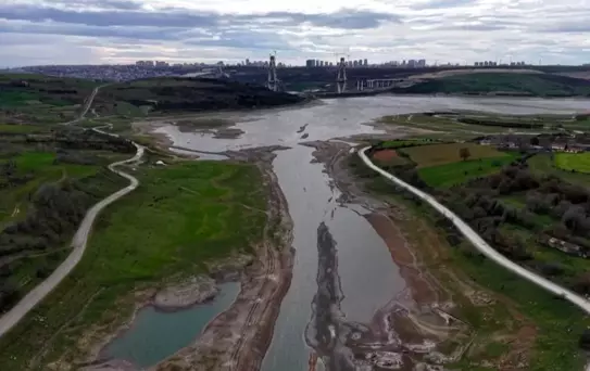 İstanbul'da Su Krizi: Sazlıdere Barajı Kritik Seviyelerde
