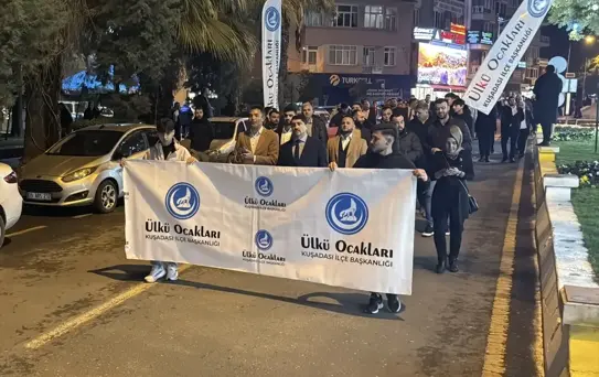 Aydın Ülkü Ocakları Türk bayrağıyla yürüyüş yaptı