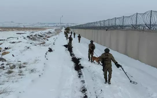 Hudut Kartalları Sınırda Güvenliği Sağlıyor