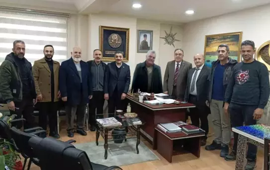 Esnaf Odası Yeni Yönetimi Toplandı