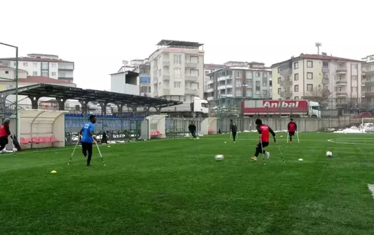 Depremde 4 futbolcusunu kaybeden Malatya ampute takımı pes etmiyor
