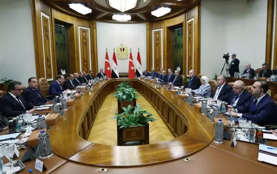 Bakan Bolat: Mısır ile 15 milyar dolarlık ticaret hacmi hedefi için ortak projeler önemli