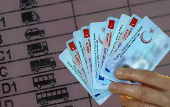 Ehliyet alacaklara müjde: Geçme notu düşürüldü, tanınan sınav hakkı sayısı artırıldı