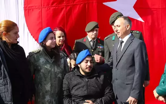 Depremde Yardım Eden Albay ile Buluşma