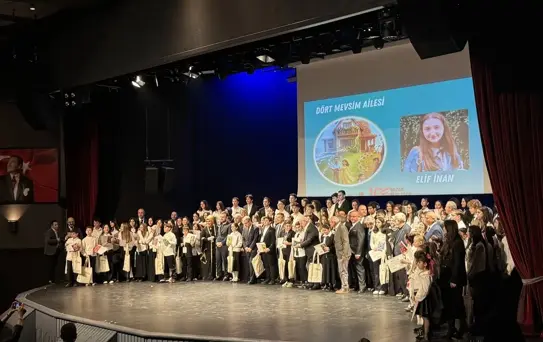 100 Yazar 100 Yeni Eser Projesi Ödüllerini Aldı