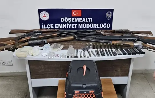 Döşemealtı'nda Uyuşturucu Operasyonu