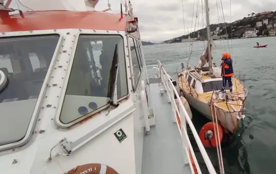 Beylerbeyi'nde Boş Tekne Emniyete Alındı