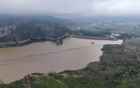 Çanakkale'de baraj doldu, belediyeden taşkın için uyarı geldi