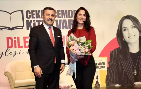 Dilek Cesur Küçükçekmeceli kadınlarla buluştu