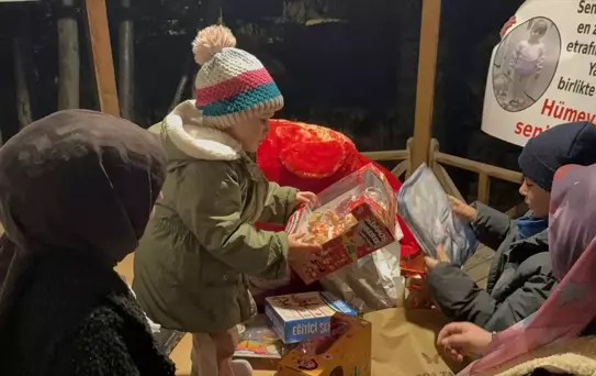 Gönüllü Gençler'den Hümeyra Havva'ya Destek Etkinliği