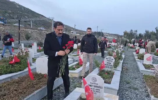 Hatay'da Deprem Şehitleri Anıldı