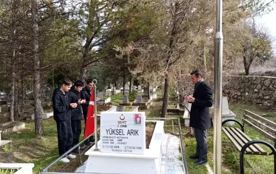 Hisarcık'ta Şehit Yüksel Arık dualarla anıldı