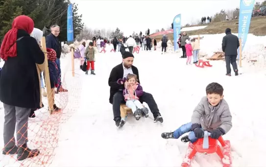 Perşembe Yaylası'nda Kar Festivali Coşkusu