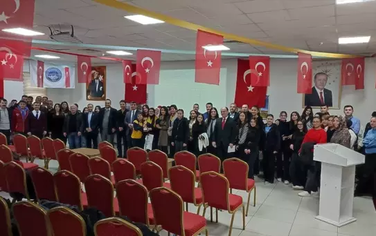 Sarıoğlan'da liselar arası bilgi yarışması düzenlendi